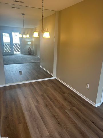 34644 Mercer Lane, Fraser, MI 48026