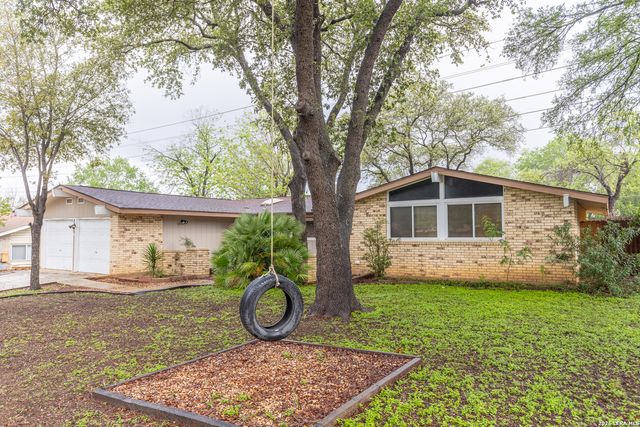 6111 WINDY FRST, San Antonio, TX 78239
