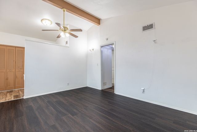 6111 WINDY FRST, San Antonio, TX 78239