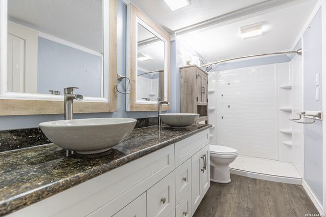 6111 WINDY FRST, San Antonio, TX 78239