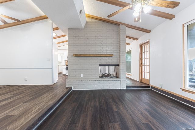 6111 WINDY FRST, San Antonio, TX 78239