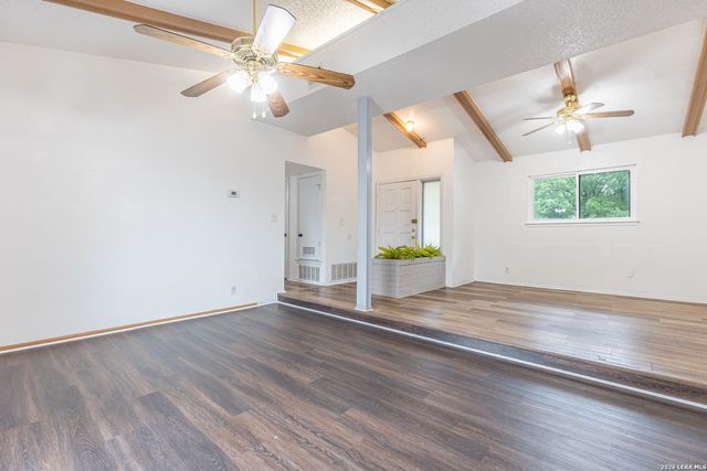 6111 WINDY FRST, San Antonio, TX 78239