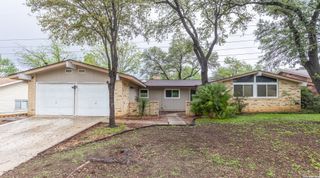 6111 WINDY FRST, San Antonio, TX 78239