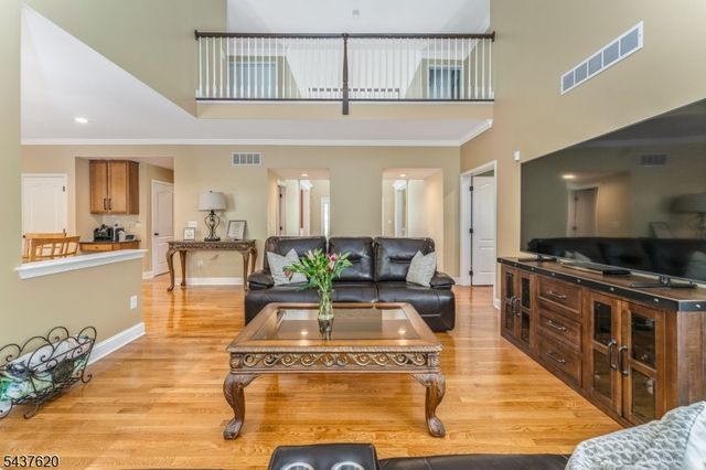 12 Wyckoff Rd, Bethlehem Twp., NJ 08827