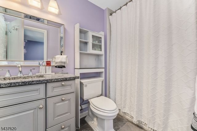 12 Wyckoff Rd, Bethlehem Twp., NJ 08827