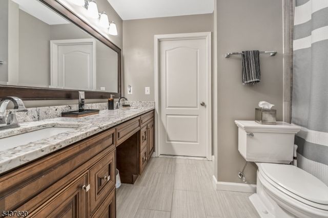 12 Wyckoff Rd, Bethlehem Twp., NJ 08827