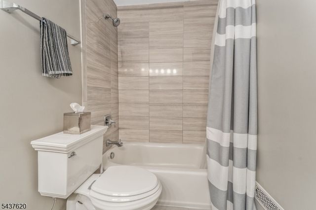 12 Wyckoff Rd, Bethlehem Twp., NJ 08827