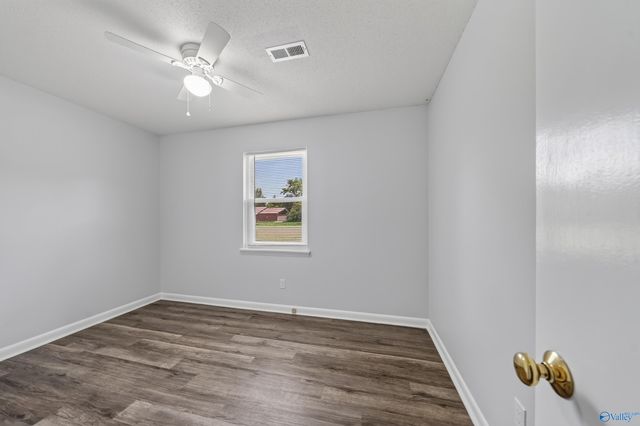 102 Cindy Drive, New Market, AL 35761
