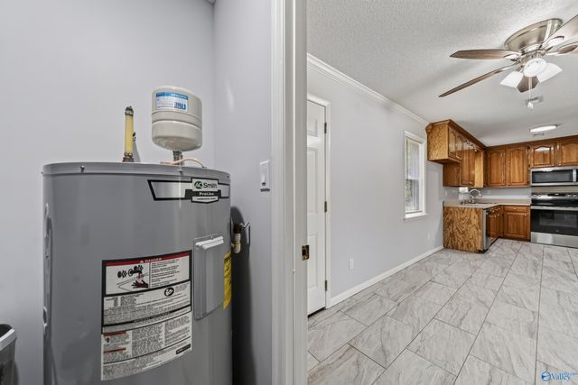 102 Cindy Drive, New Market, AL 35761
