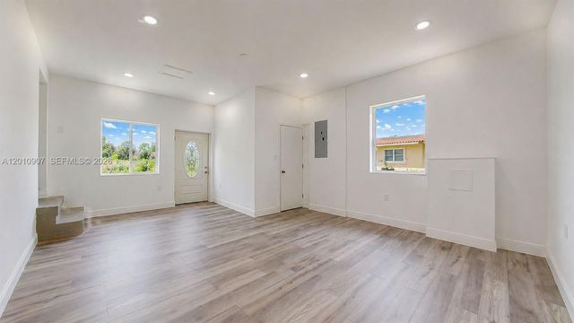 60 NE 16th St, Homestead, FL 33030