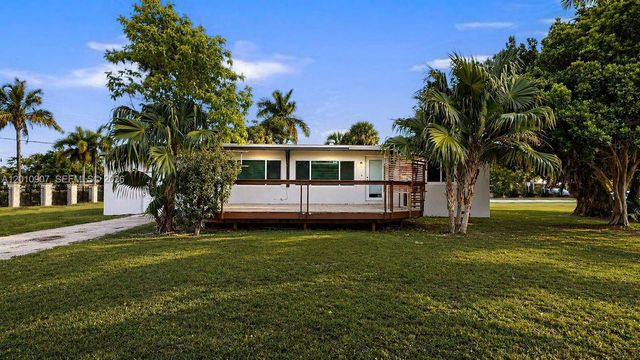 60 NE 16th St, Homestead, FL 33030