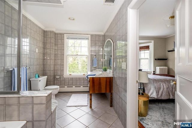 190 Ridgewood Avenue, Glen Ridge, NJ 07028