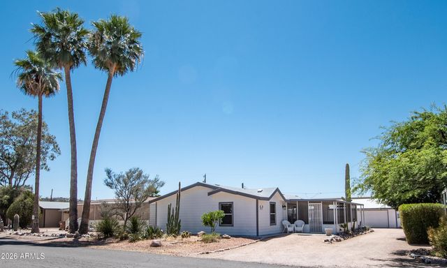 374 N Buckhorn Court, Queen Valley, AZ 85118