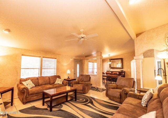 374 N Buckhorn Court, Queen Valley, AZ 85118