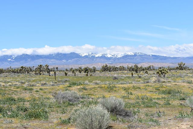 Ave B12 Vic 151 Stw, Lancaster, CA 93536