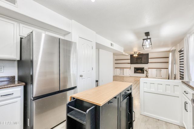 6300 MARY TARANGO Place, El Paso, TX 79932