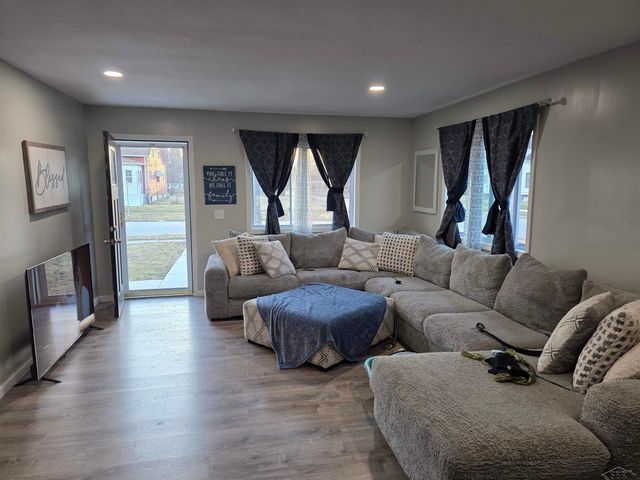 457 S 14th Street, Saginaw, MI 48601