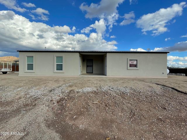 42605 N 6TH Avenue, New River, AZ 85087