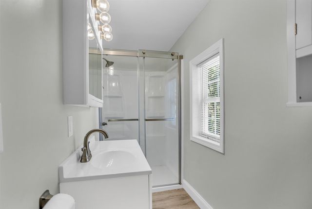 698 S Dettman Road, Jackson, MI 49203