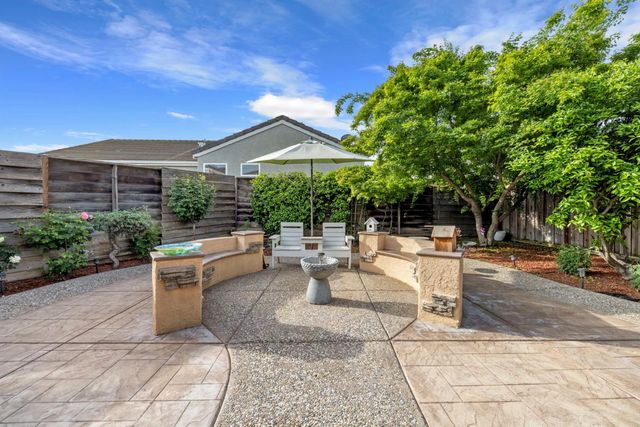 3220 Jonathan Ln, Modesto, CA 95355