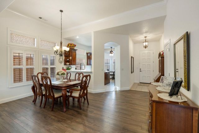 3220 Jonathan Ln, Modesto, CA 95355