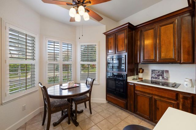 3220 Jonathan Ln, Modesto, CA 95355