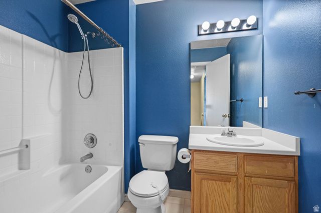 2188 W 2220 N, Clinton, UT 84015