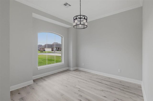 102 Mayhaw Street, Iowa, LA 70647