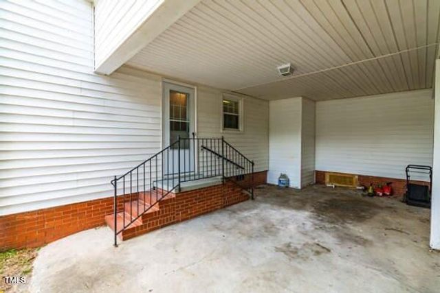 509 S Mckay Avenue, Dunn, NC 28334