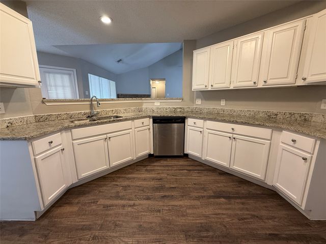 5047 Hollow Ridge Road, Dallas, TX 75227