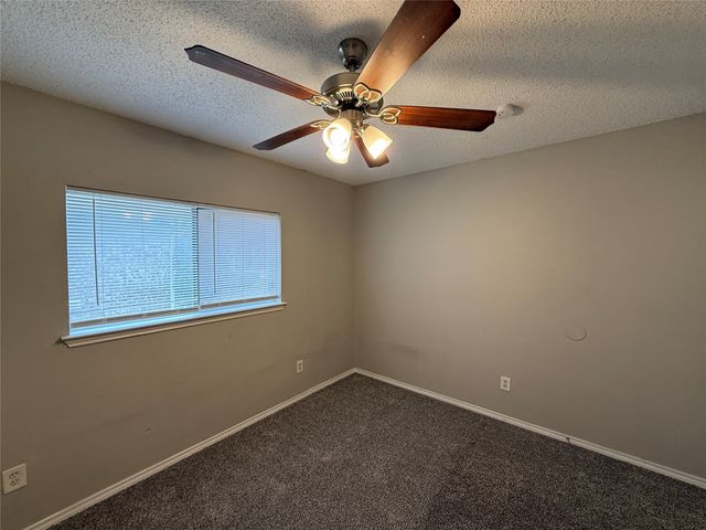 5047 Hollow Ridge Road, Dallas, TX 75227