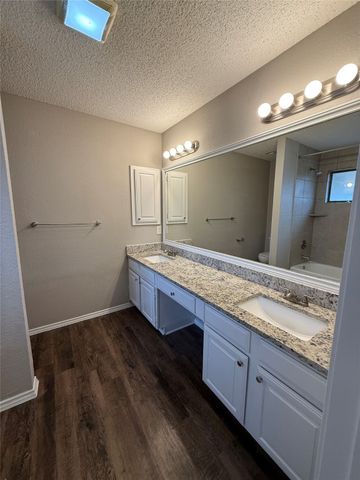 5047 Hollow Ridge Road, Dallas, TX 75227