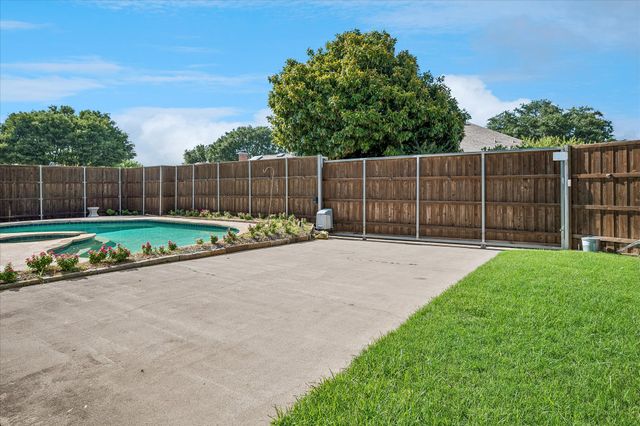1601 Callaway Drive, Plano, TX 75075