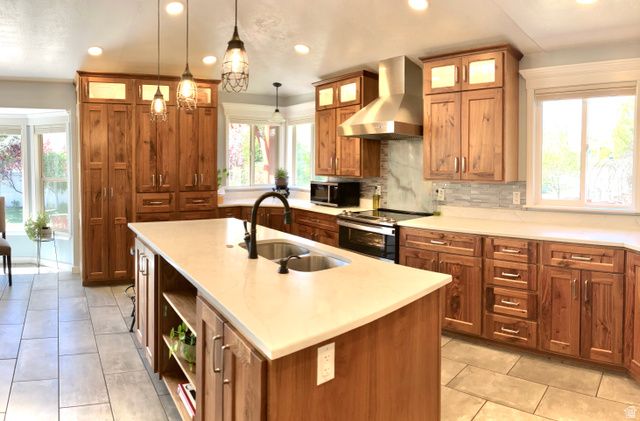 5119 PINE LAUREL LN, West Jordan, UT 84081