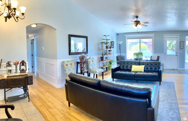 5119 PINE LAUREL LN, West Jordan, UT 84081