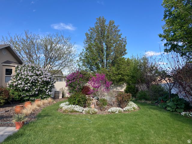 5119 PINE LAUREL LN, West Jordan, UT 84081