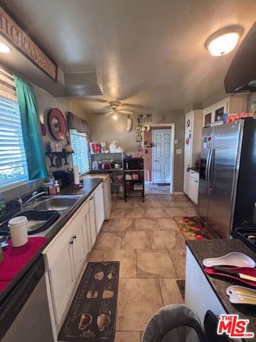 1420 Indian Sage Road, Lancaster, CA 93534