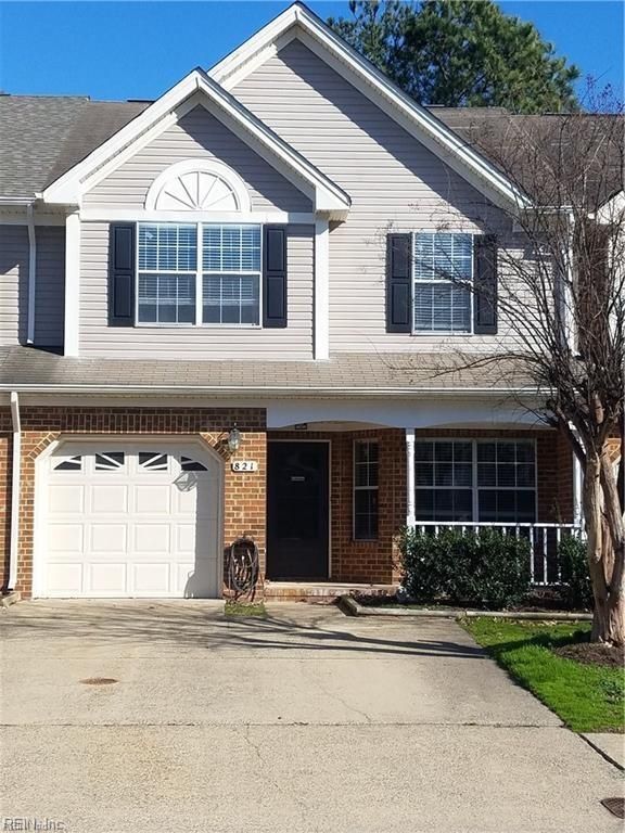 821 Lake CIR S, Chesapeake, VA 23322