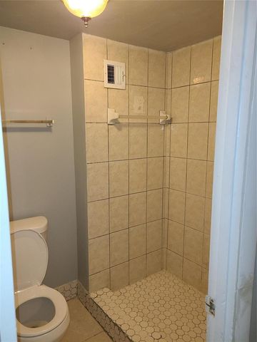 3300 Spanish Moss Terrace 202, Lauderhill, FL 33319