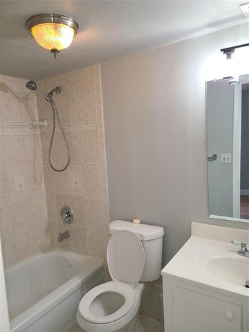 3300 Spanish Moss Terrace 202, Lauderhill, FL 33319