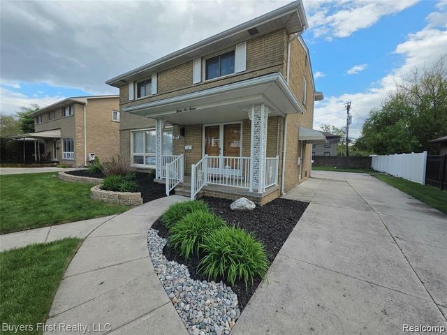 15915 Hilton Street, Southfield, MI 48075