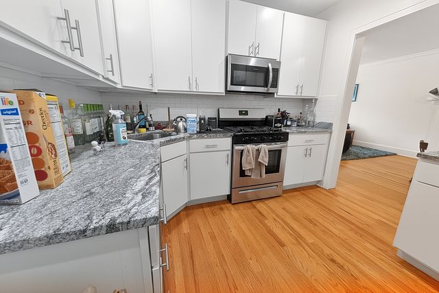 6638 N Glenwood Avenue 1, Chicago, IL 60626