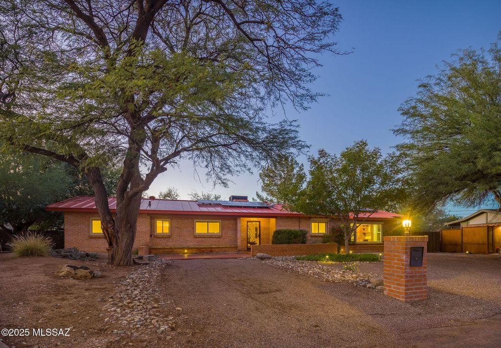 4203 E 6th Street, Tucson, AZ 85711