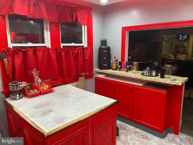 5723 N FAIRHILL ST, Philadelphia, PA 19120