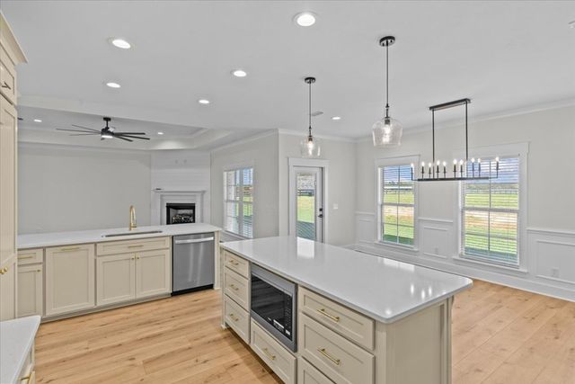 527 County Road 711, Enterprise, AL 36330