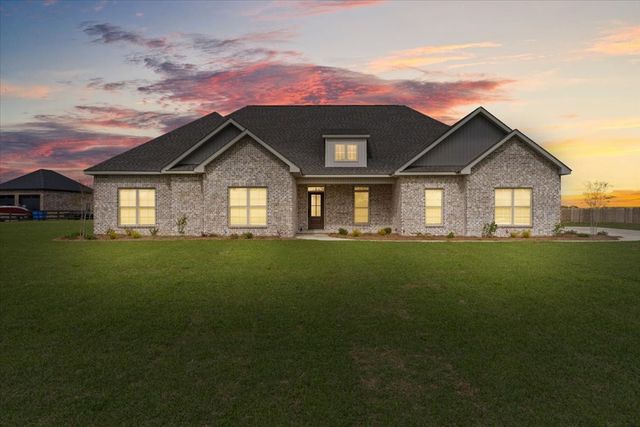 527 County Road 711, Enterprise, AL 36330