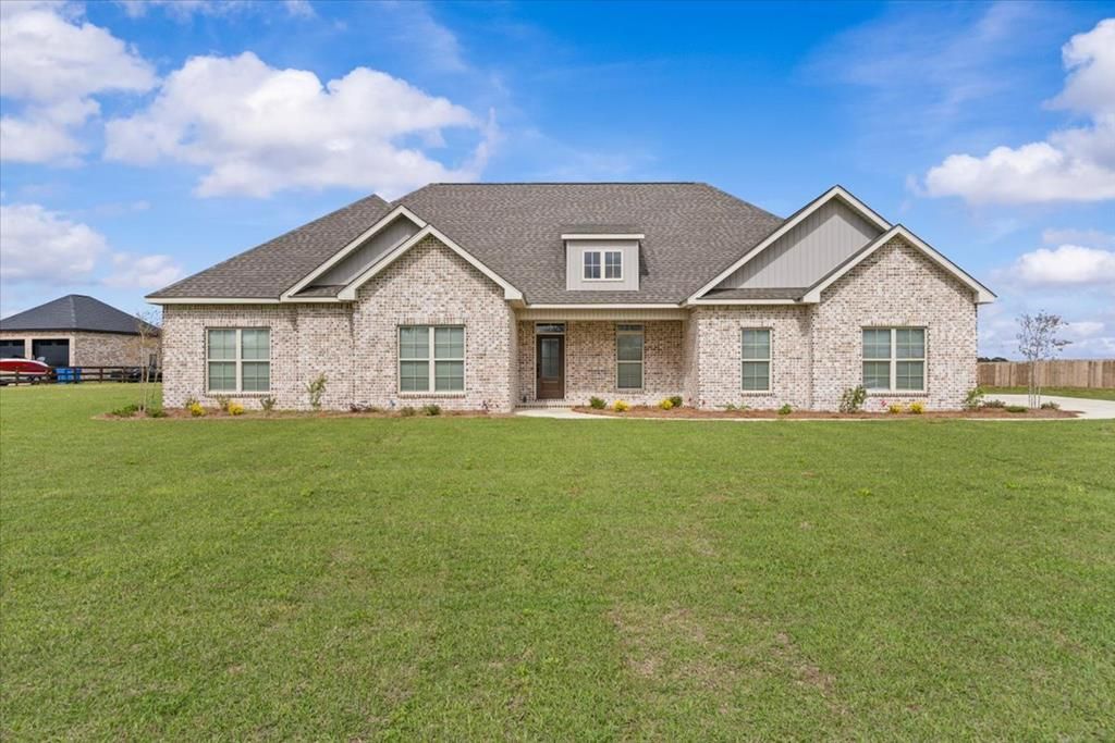 527 County Road 711, Enterprise, AL 36330