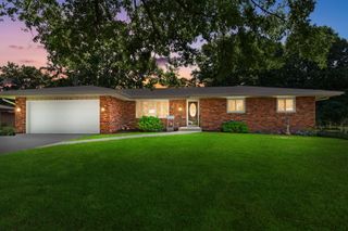 4776 Rainbow Ridge, Rockford, IL 61109