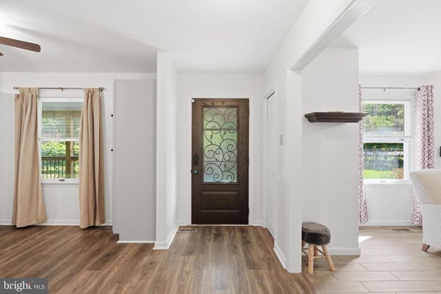 253 PERSIMMON PEAR LN, Harpers Ferry, WV 25425