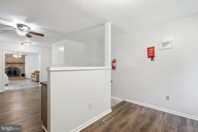 253 PERSIMMON PEAR LN, Harpers Ferry, WV 25425